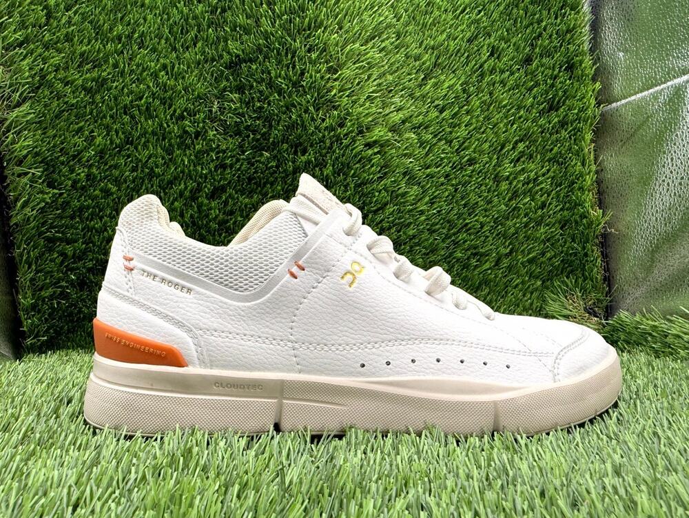 On Running The Roger Centre Court Athletic Sneaker Women's 7.5 White Leather